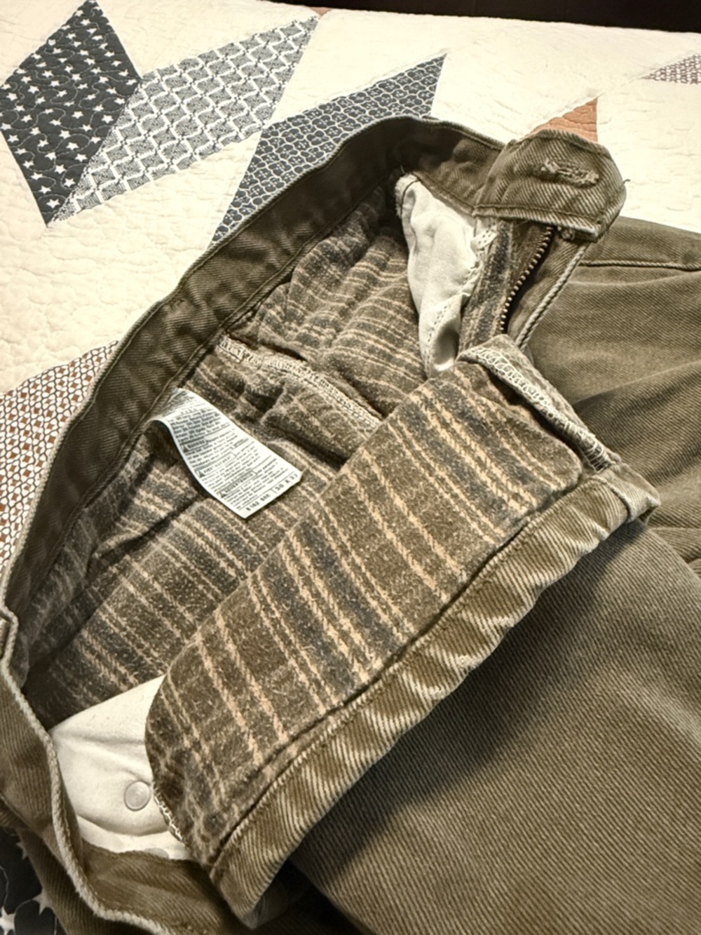 2 Pairs of Vintage Carhartt Dark Olive Duck Canvas Work Pants 30x32 - Picture 5 of 5